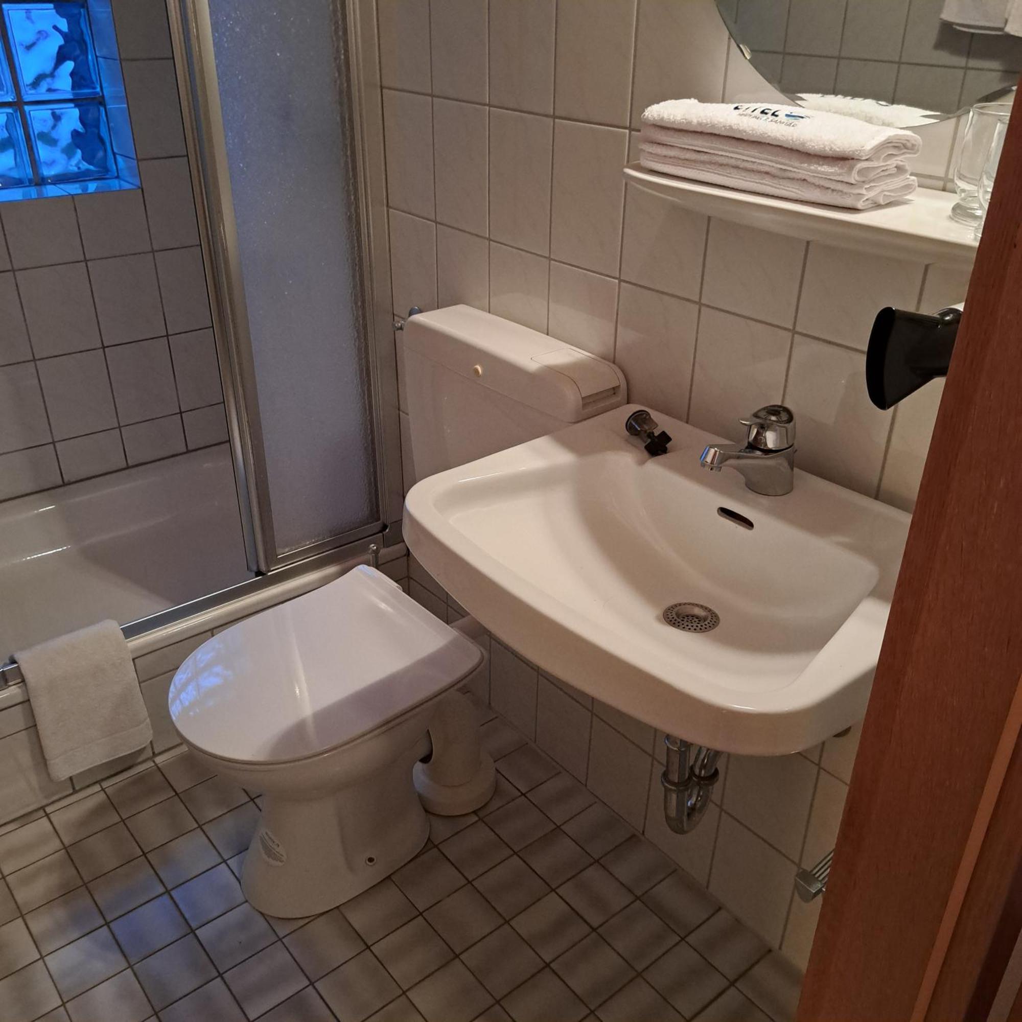 Wohn-Eitel Sonnenblick Appartement Bad Wildbad Kamer foto